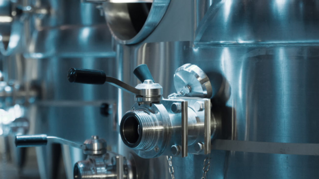 equipment-contemporary-winery